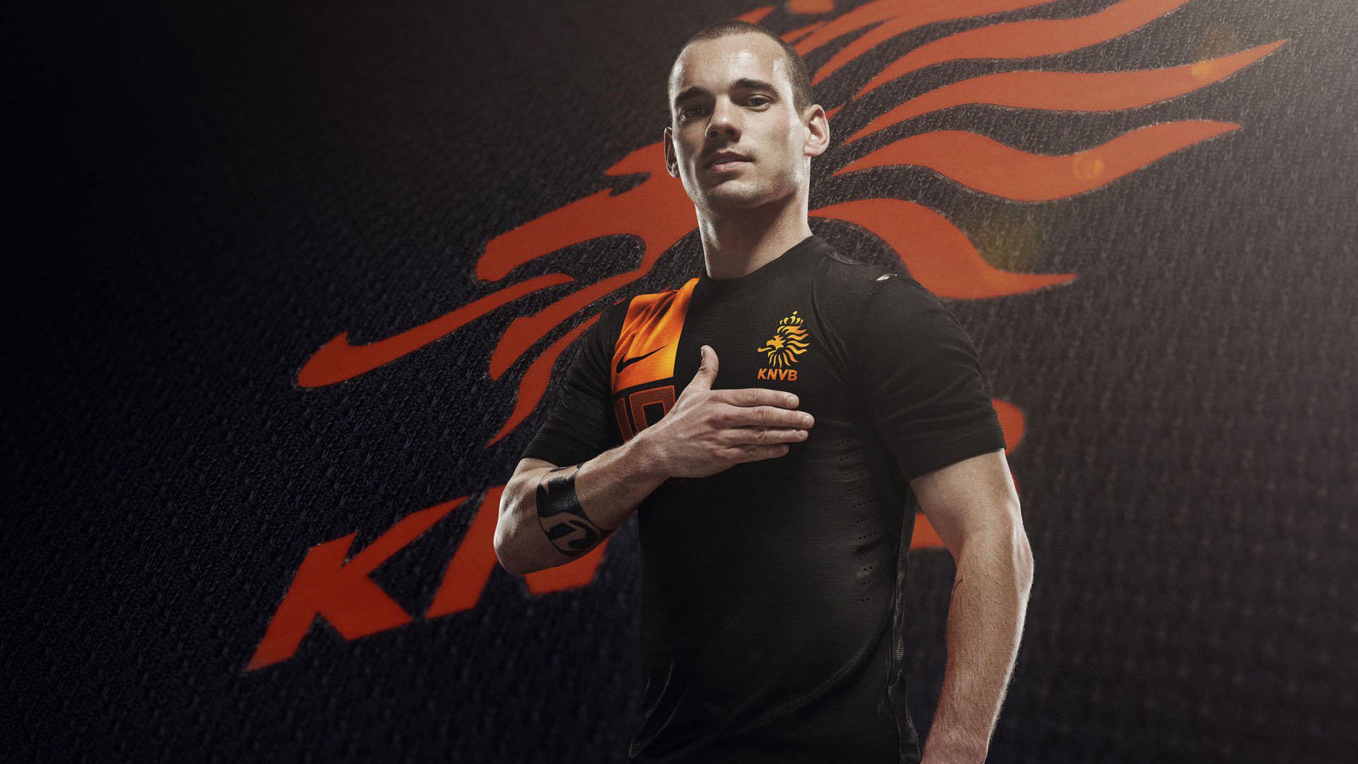 英格兰小将崭露头角,媒体都在吹,英格兰19岁小将痛哭