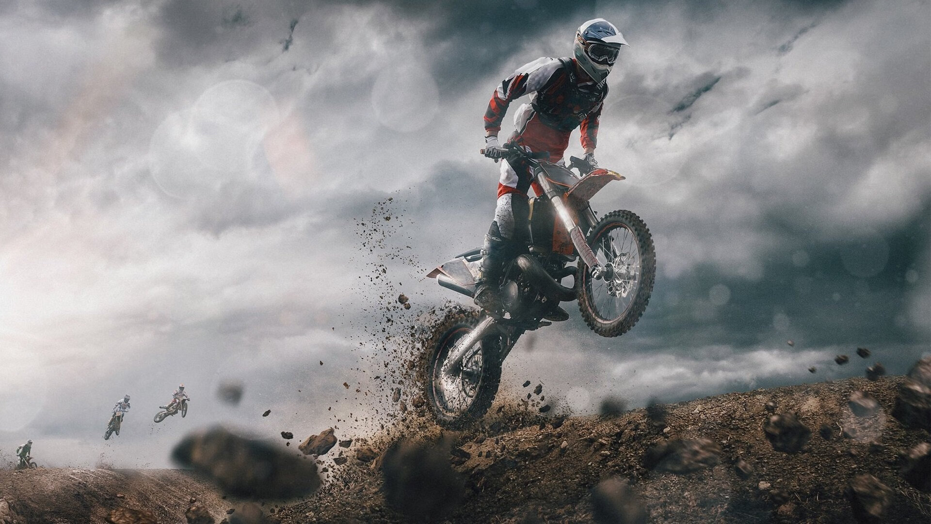 乔治·巴尔:他不仅能在防线上阻挡对手,还能通过精准的传球带动进攻